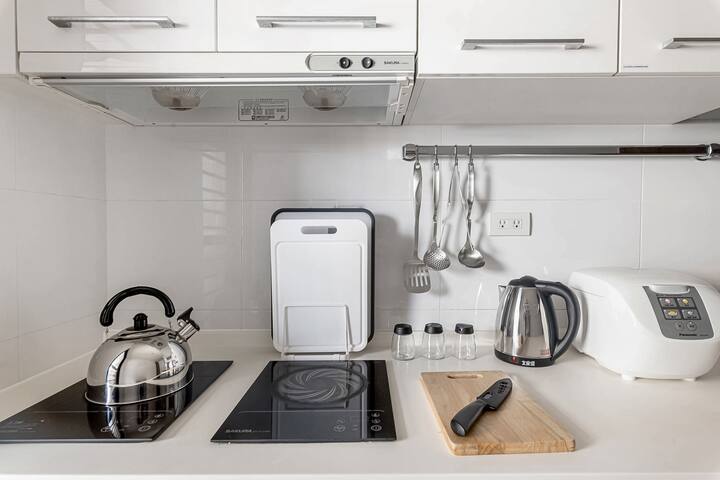 High Floor New Bldg | 5★ Ximending, Stunning Views gallery image 4