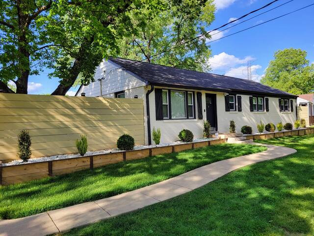 Hip D House gallery image 2