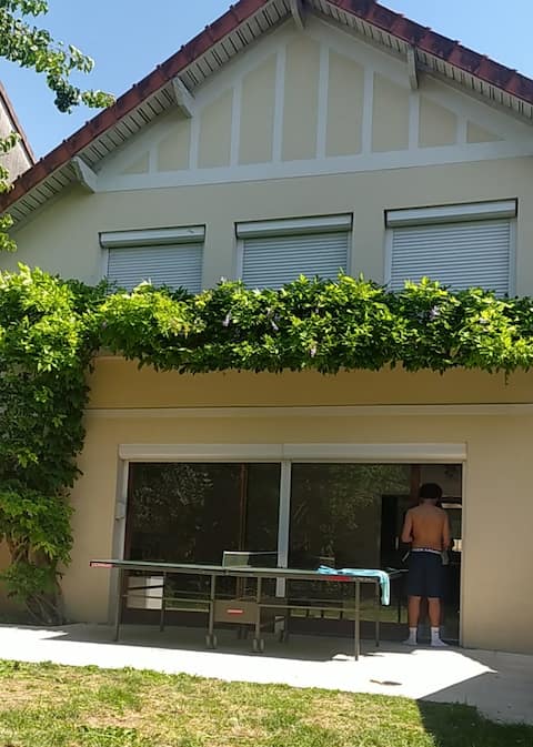 Very beautiful house. Garden terrace, equipped kitchen.