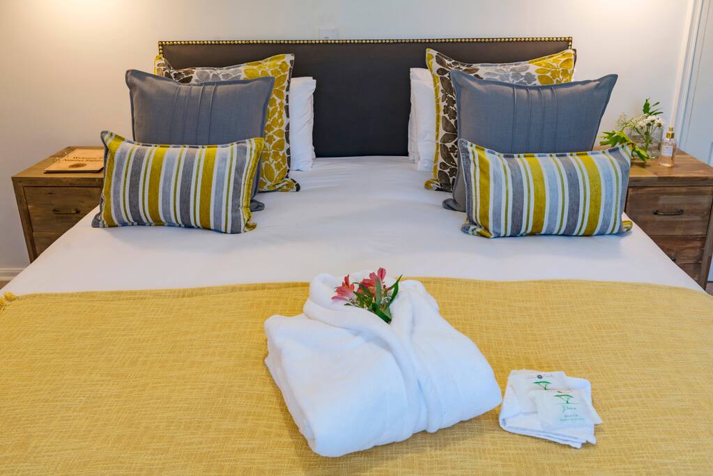 Room 1