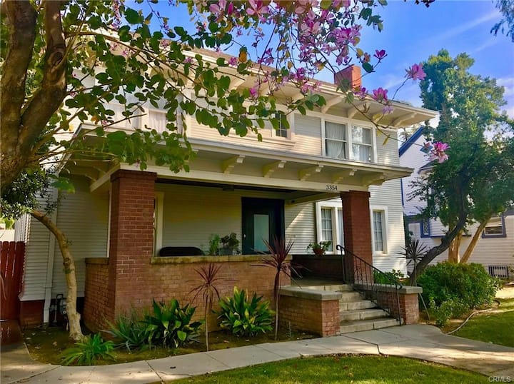 Encanto Histórico Con Confort Moderno En El Centro De Riverside - Rialto, CA