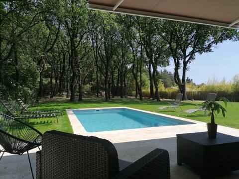 Villa for 8 people in the countryside with absolute tranquility, swimming pool