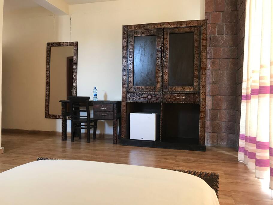 Single bed room
