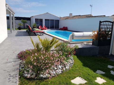 🌴Villa "Le Paradis Bleu" pool and beach 250 m away🚣