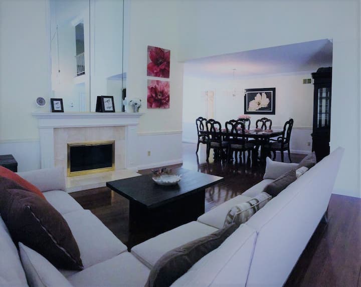 Rowland  Retreat - West Covina, CA