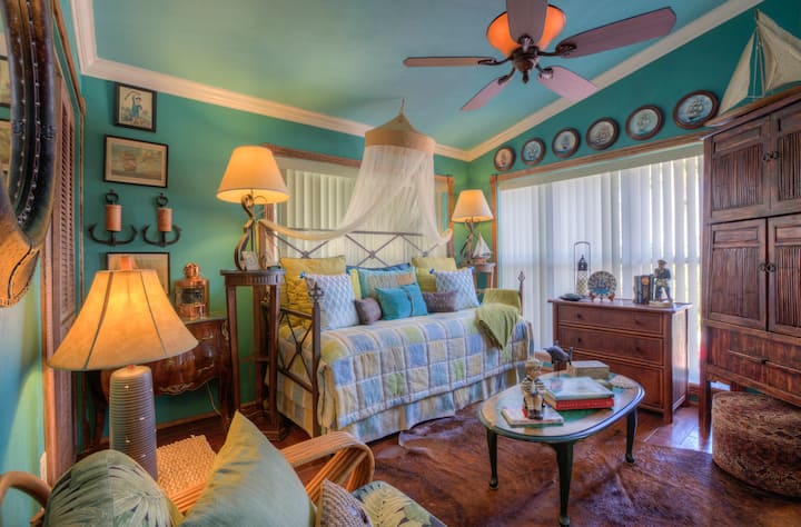 Turtle Beach Villa Dolphin Den