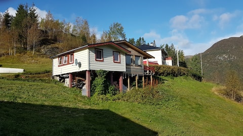 Haugsvær, Sognevegen 2240