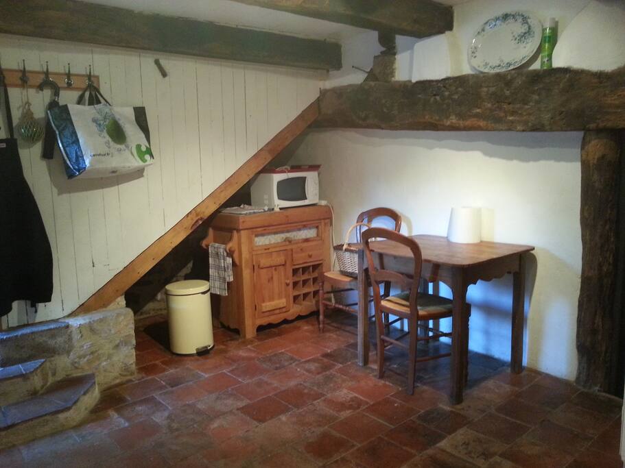 Dining area in Kitchen
