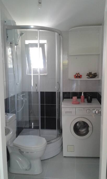 Banyo Tuvalet...