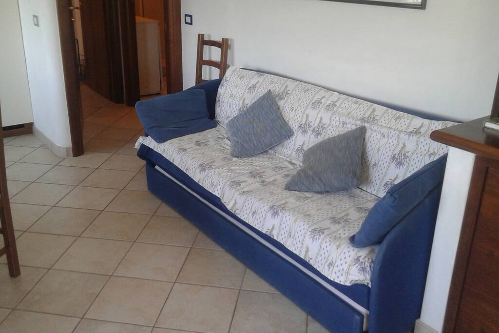 Divano-letto 1/2 posti "BLU"