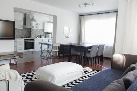 Cosy and Modern Two Bedroom Flat in Nisantasi