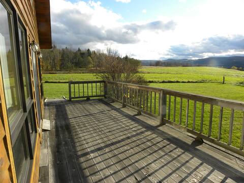 Vermont Log Home with Panoramic Mountain Views
