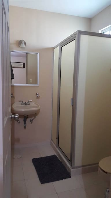 Baño privado en habitación