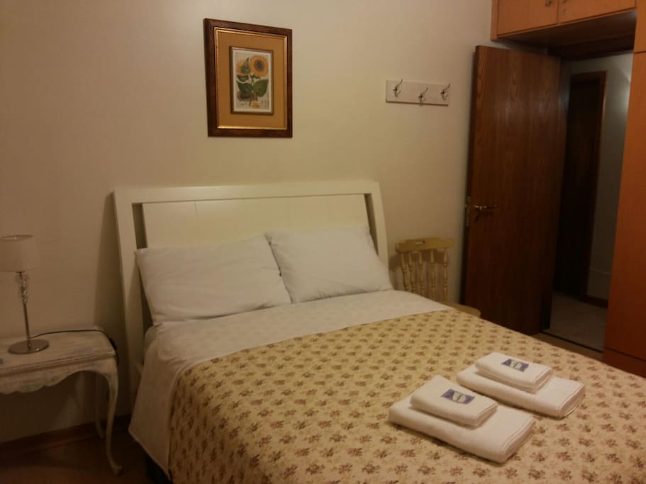 quarto casal