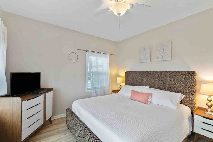 First floor bedroom with King bed