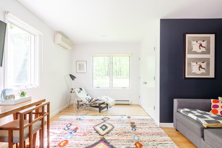 Четвърта спалня с разтегателно легло. 