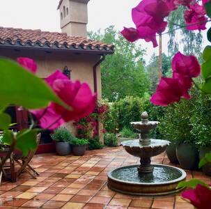 Charming Downtown Ojai Oasis