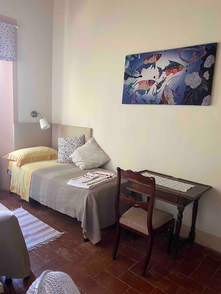 غرفة النوم 1