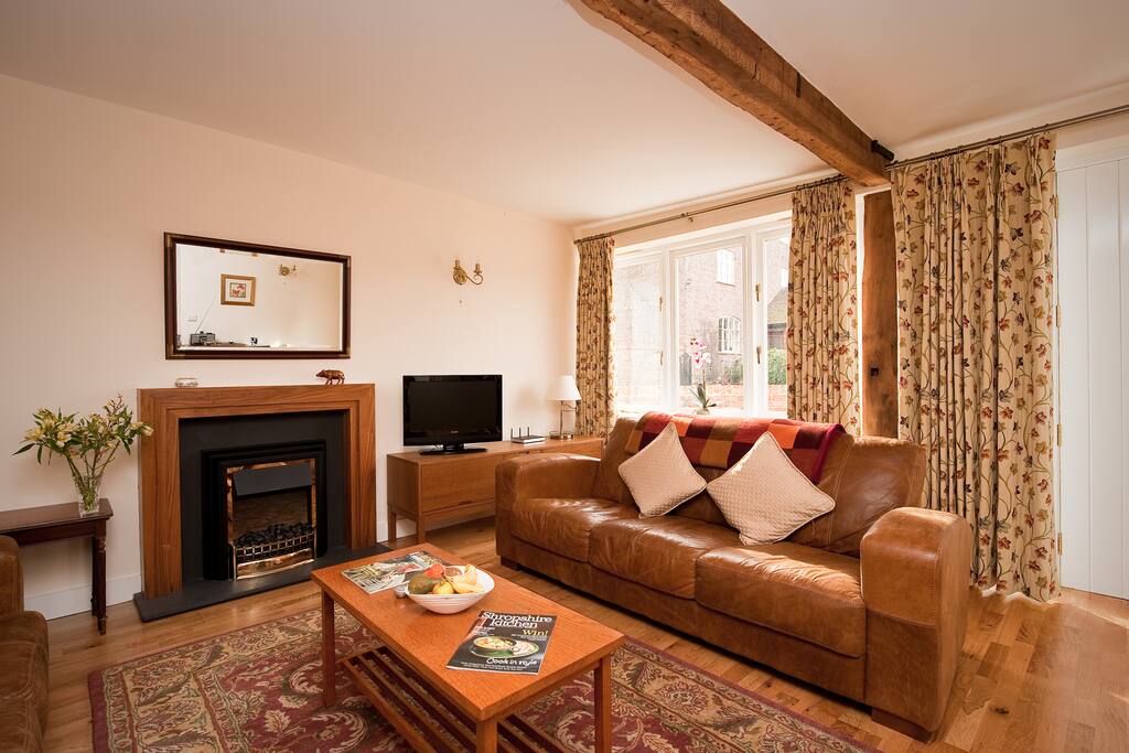 The Lounge