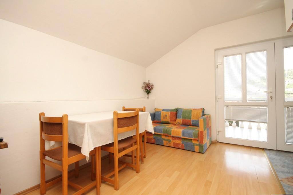 Dining room, Surface: 10 m²