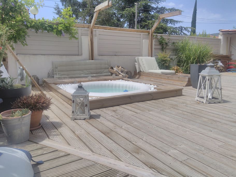 Jacuzzi