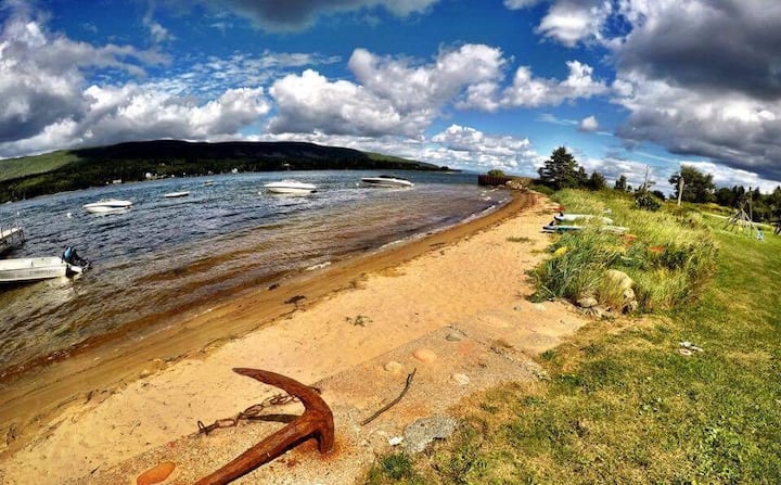 Bras D'or Sea Side Cottage