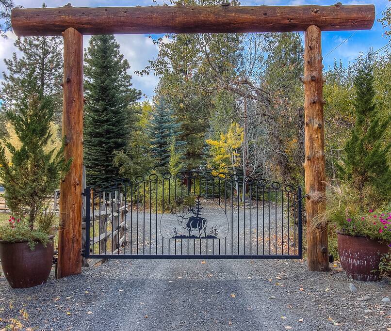 Private Gated Entry