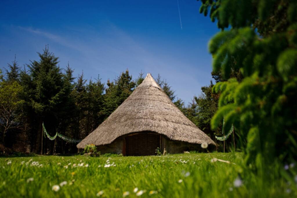 Roundhouse External