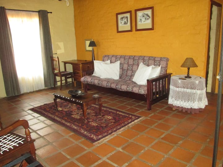 This Is It Apartment - Tierpoort