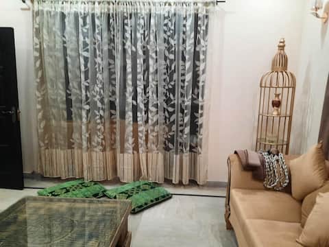 1 Kanal Upper Portion for Rent