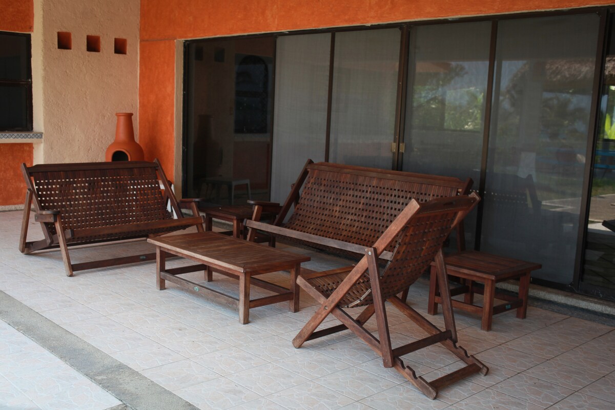 6BR Villa in San Rafael Coxcatlán — 6 bedroom vacation rental in San Rafael Coxcatlán