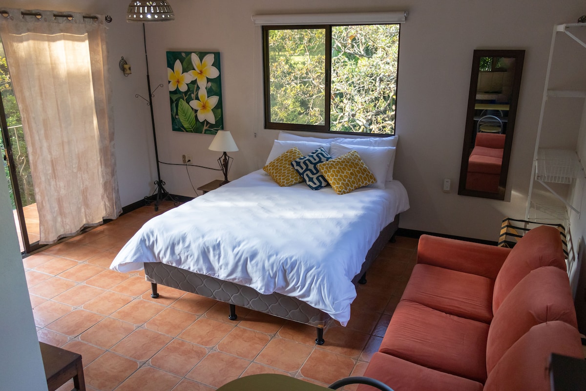 Habitacion con cama doble