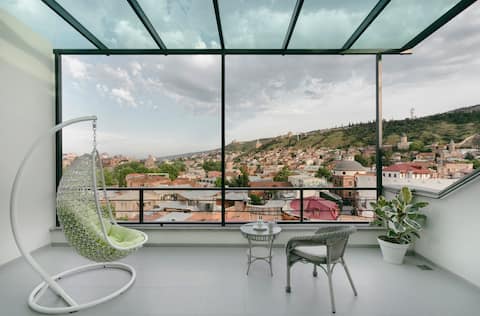 PREMIUM FLAT, OLD TBILISI, TERRACE & GORGEOUS VIEW