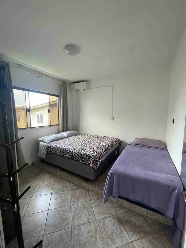 ห้องริมบ้าน