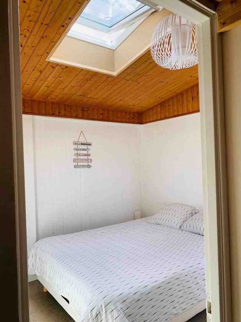 Chambre 1 
Lit double 200x160
