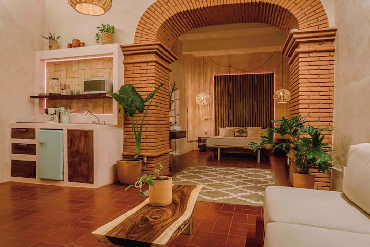 Magical Restored House, Ks Bed/ac In Oaxaca Heart - Oaxaca