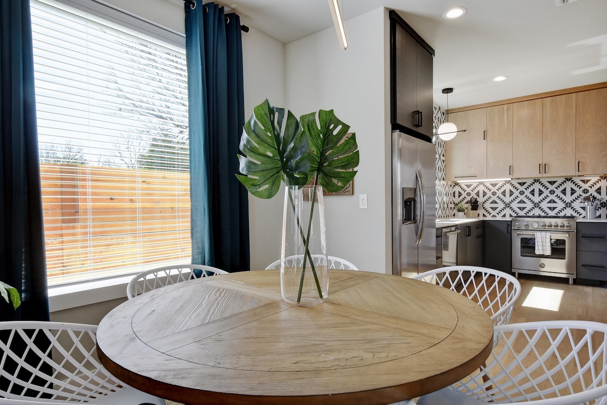 Bright + Stylish Oasis | East ATX, Near Downtown