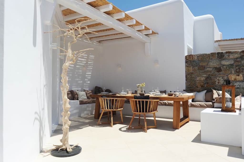 Outdoor Dining Area