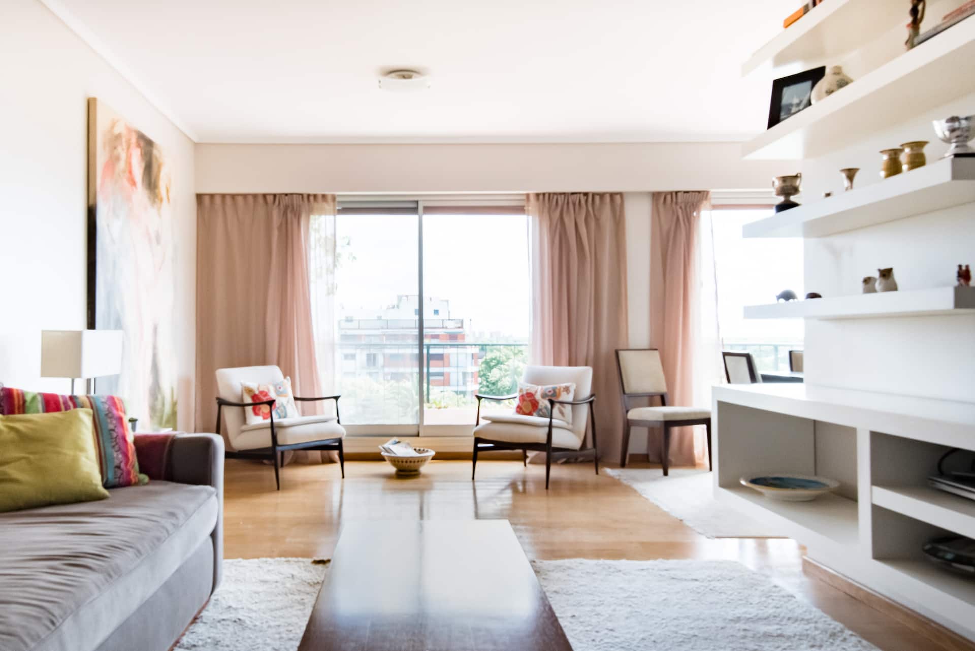 Unique River View Apartment. Delightful Quiet Olivos