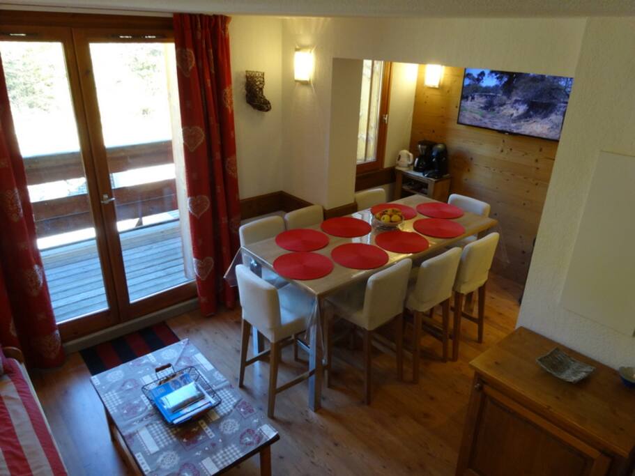 The living room & dining room