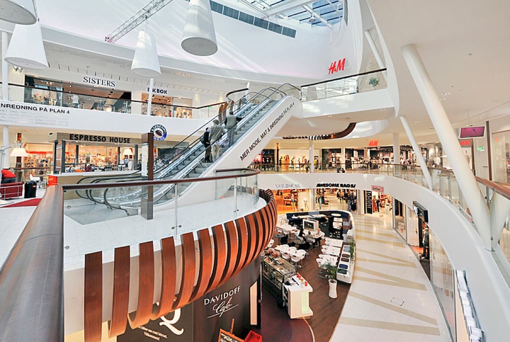 Close to Forum Nacka, a big shopping mall