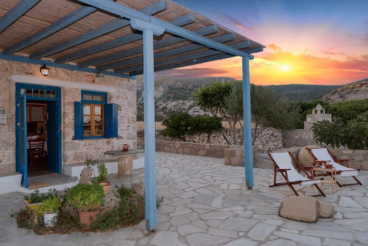 Peaceful Sea View Cottage "Lorentzena" - Milos