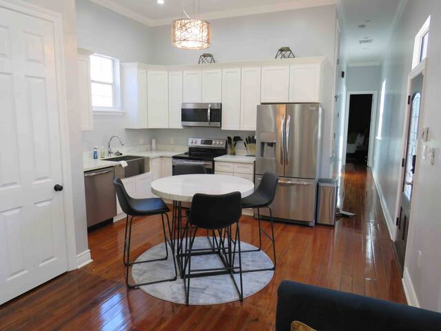 Superdome Lux Home gallery image 5