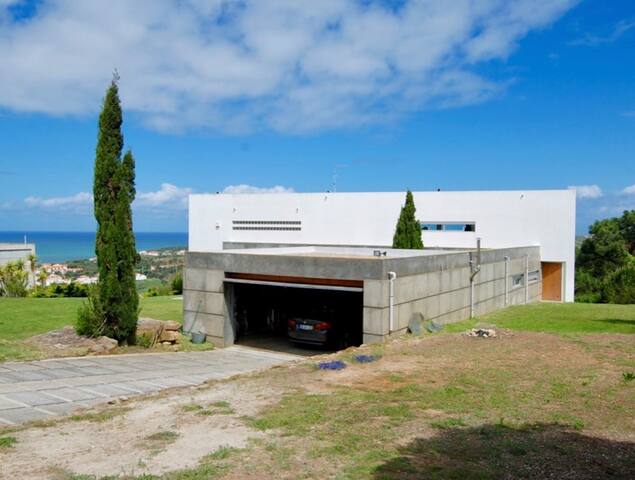 Vale da Praia Beach House, Sea view, Swimming Pool gallery image 2