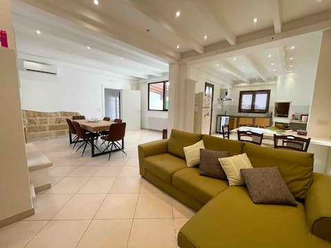 Soulento-villa home with 4 bedrooms and private bathroom