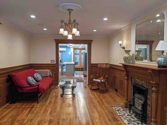 Beautiful Garden Apt-Historic Brooklyn Brownstone