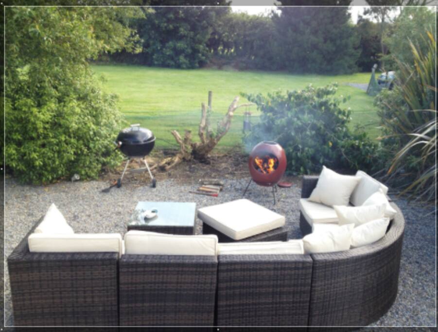 Outside Patio area with stove and Bar B Que