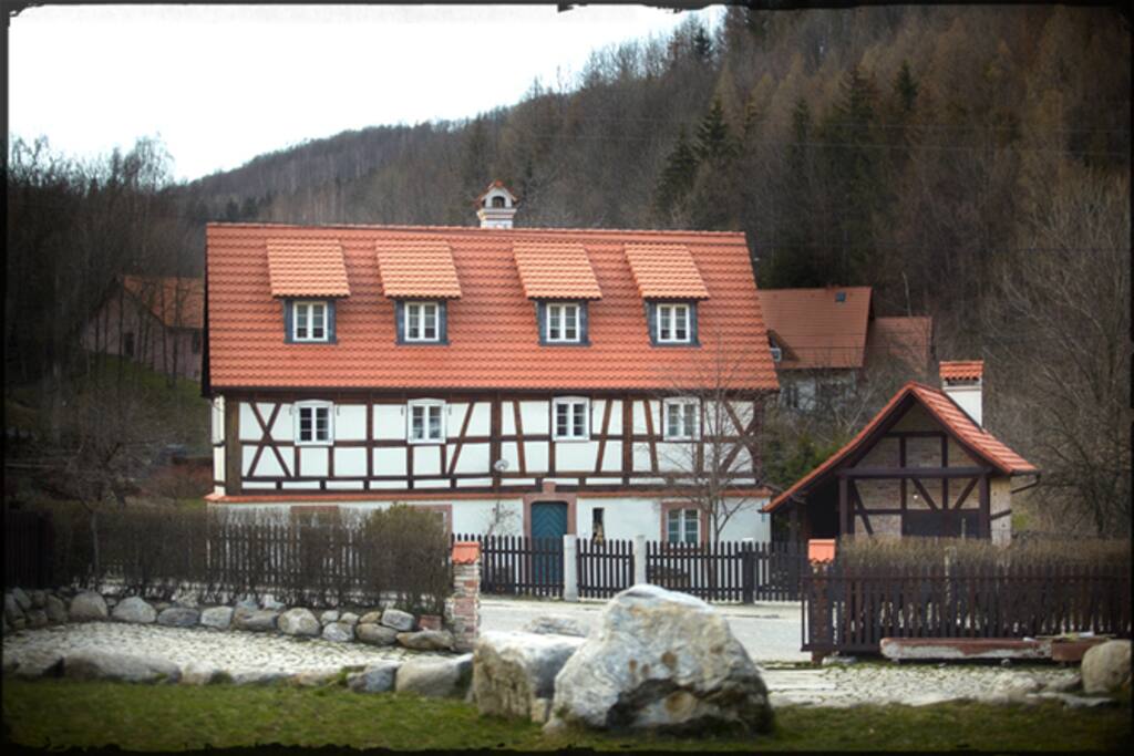 Otoczenie Domu Tkacza