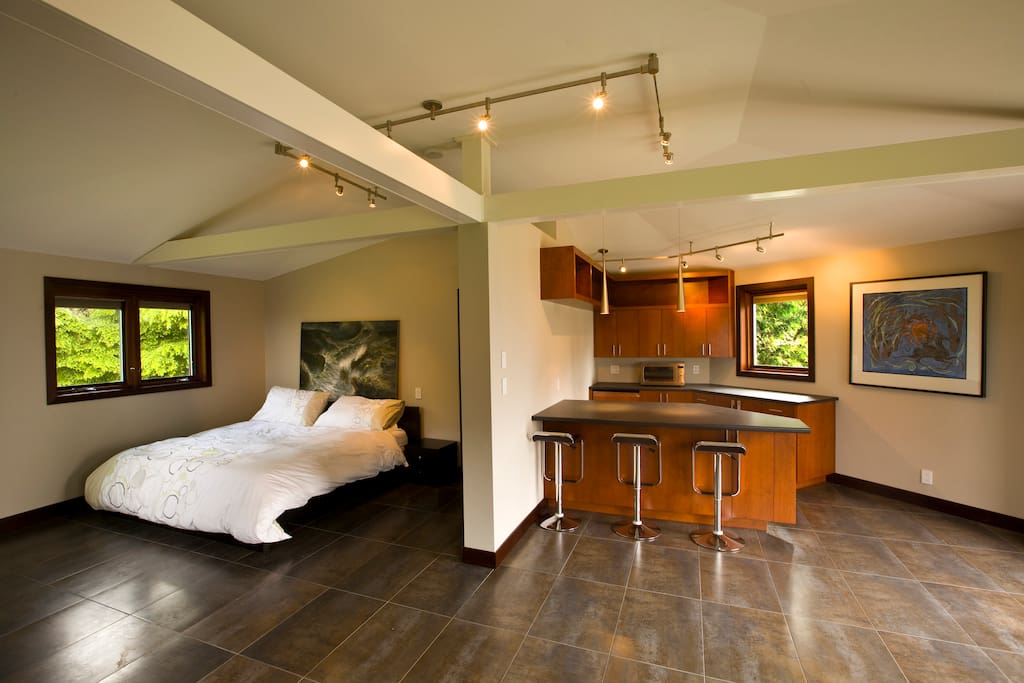 Detached Guest Suite