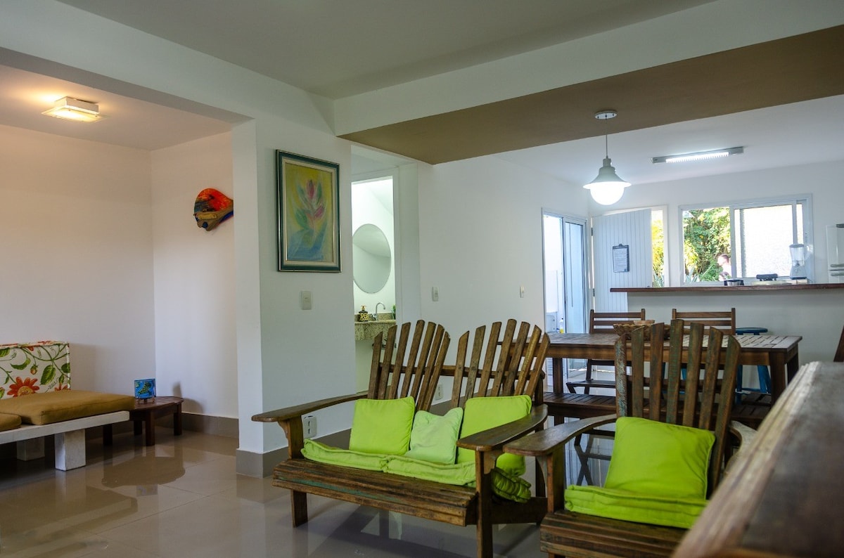 غرفة المعيشة